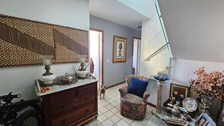 Piscina com Vista - Quarto em Cobertura Duplex