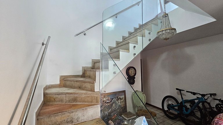 Piscina com Vista - Quarto em Cobertura Duplex