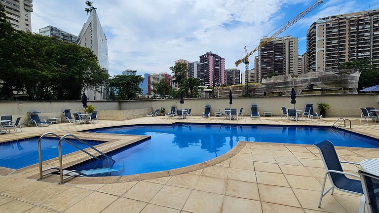 Barra Premium 2 Bedrooms with Pool and Balcony