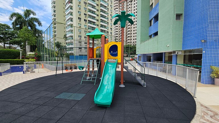 Barra Premium 2 Bedrooms with Pool and Balcony